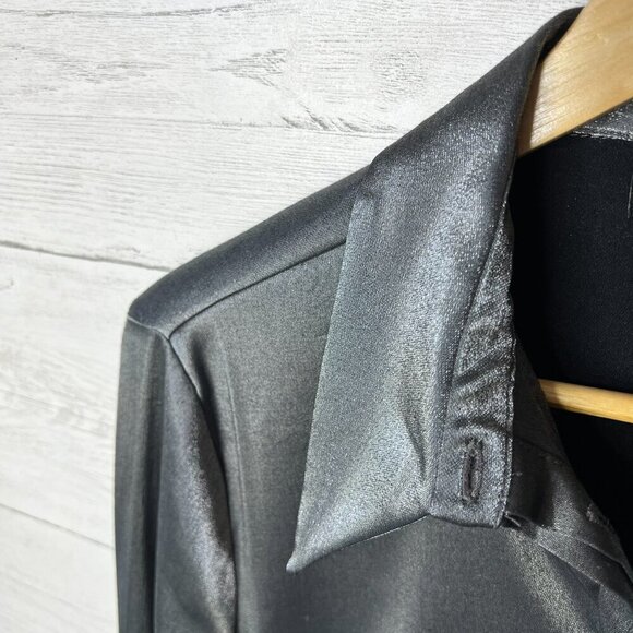 Pamela Dennis Top Womens Size Small Silver Long Sleeve Skull Button on Sleeves - Picture 8 of 15